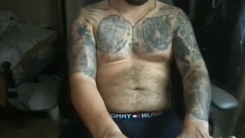 Snapshot of bearcito94 chatting on 05-08-26, 10:04 Bearcito online show from 05-08-26, 10:04