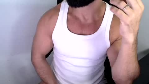 Snapshot of beard_top_guy chatting on 06-13-26, 12:25 Beard Guy online show from 06-13-26, 12:25