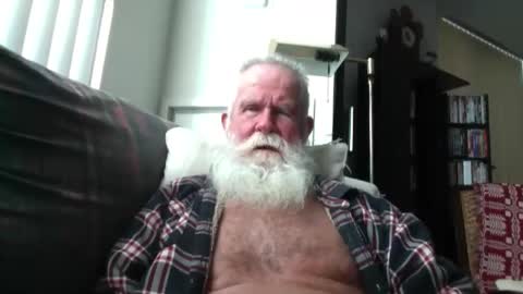 beardbushy online show from 02-22-26, 04:49