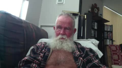 Snapshot of beardbushy chatting on 07-09-26, 04:00 beardbushy online show from 07-09-26, 04:00