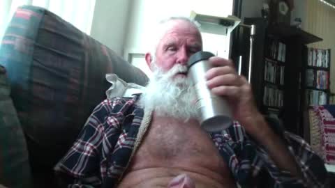 Snapshot of beardbushy chatting on 07-30-26, 03:44 beardbushy online show from 07-30-26, 03:44