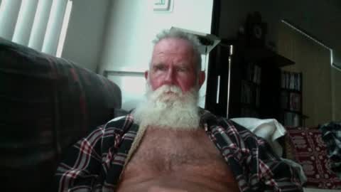 Snapshot of beardbushy chatting on 08-02-26, 02:59 beardbushy online show from 08-02-26, 02:59