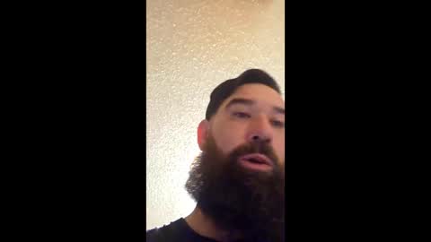 Snapshot of beardedbabe chatting on 05-21-26, 05:03 beardedbabe online show from 05-21-26, 05:03