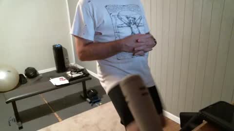 Snapshot of bearfer chatting on 09-17-25, 02:02 bearfer online show from 09-17-25, 02:02