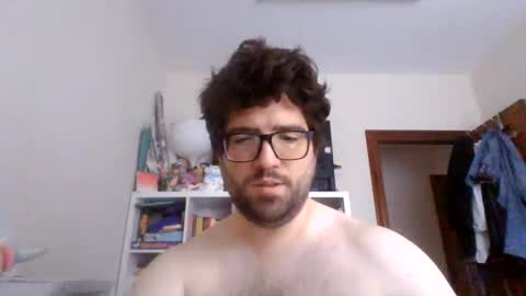 Snapshot of bearmen3107 chatting on 06-15-26, 06:37 bearmen3107 online show from 06-15-26, 06:37