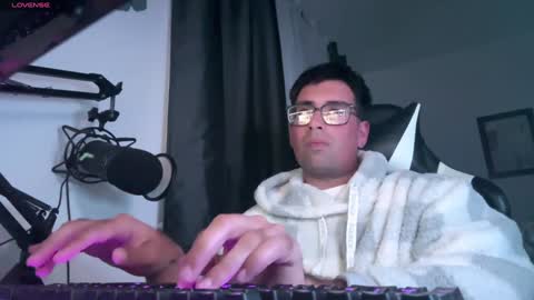 Beastandbeauty0313 online show from 12-24-24, 06:55