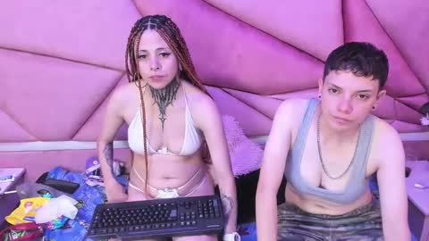 Beata And SofI online show from 01-12-25, 10:02