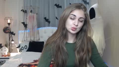 beataangel online show from 10-25-25, 07:05