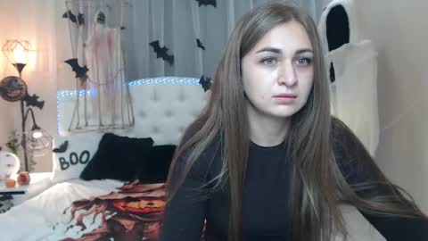 beataangel online show from 10-29-25, 07:54