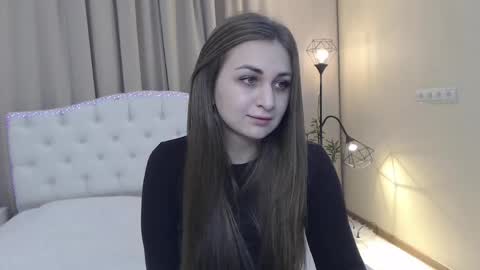 Snapshot of beataangel chatting on 04-25-26, 07:44 beataangel online show from 04-25-26, 07:44