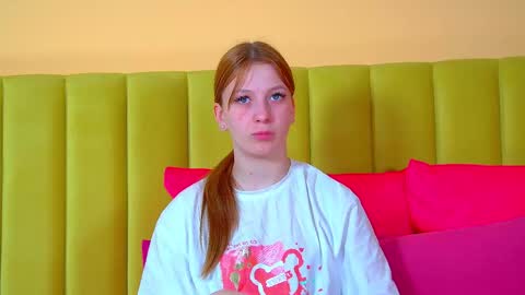 Beatrice online show from 11-29-25, 06:44