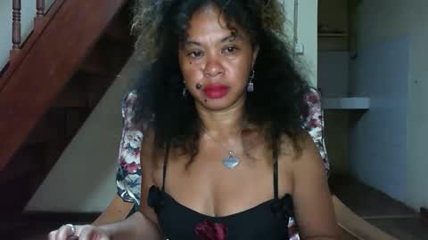 Snapshot of beaute_choco chatting on 05-04-26, 08:38 Eva online show from 05-04-26, 08:38