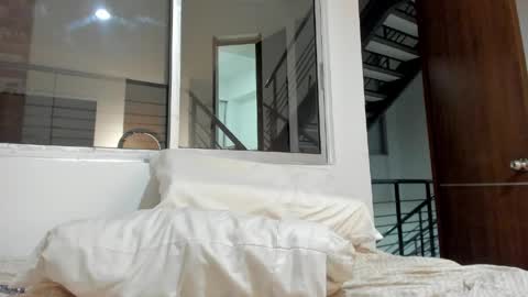 Snapshot of beautiful_hardcock chatting on 04-01-26, 07:42 Katalina online show from 04-01-26, 07:42