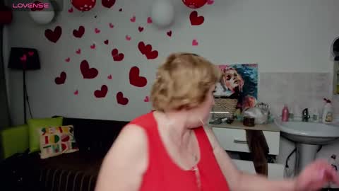 your Lana online show from 03-09-25, 09:24