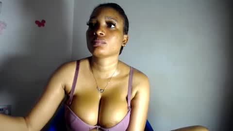 Snapshot of beautiful_moanna chatting on 05-06-26, 08:25 moanna online show from 05-06-26, 08:25