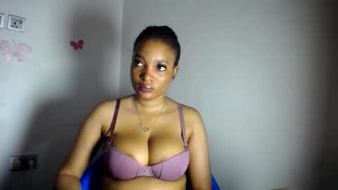 Snapshot of beautiful_moanna chatting on 05-08-26, 07:52 moanna online show from 05-08-26, 07:52