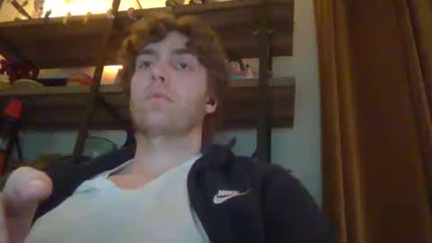 Snapshot of beautifulbeaver chatting on 05-27-26, 12:51 beautifulbeaver online show from 05-27-26, 12:51