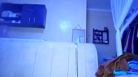 Gia online show from 04-01-26, 07:44