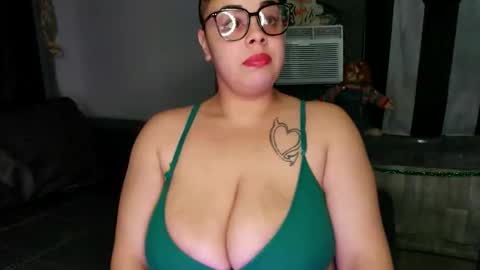 Snapshot of beautifull_sin69 chatting on 02-06-26, 08:07 MONSTAHEAD69 online show from 02-06-26, 08:07