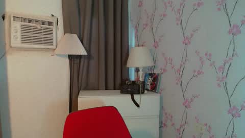 TRIXIE online show from 01-10-26, 02:46