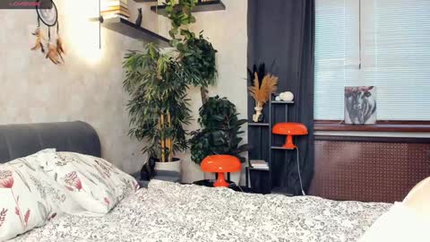 Snapshot of beauty_future chatting on 01-11-25, 07:17 Nicole online show from 01-11-25, 07:17