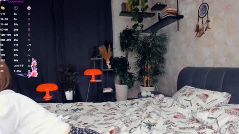 Snapshot of beauty_future chatting on 01-17-25, 07:30 Nicole online show from 01-17-25, 07:30