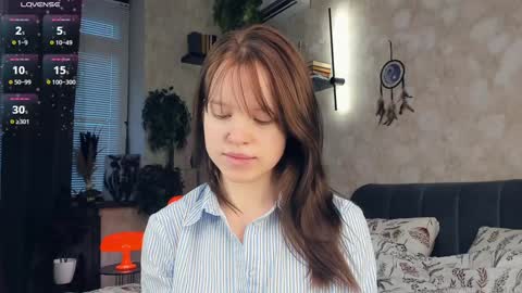 Snapshot of beauty_future chatting on 01-23-25, 07:22 Nicole online show from 01-23-25, 07:22