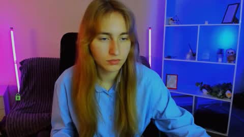 Snapshot of beauty_ginger chatting on 11-13-25, 09:52 beauty_ginger online show from 11-13-25, 09:52