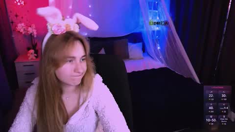 Snapshot of beauty_ginger chatting on 12-04-25, 08:06 beauty_ginger online show from 12-04-25, 08:06