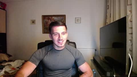 Mia and Jake online show from 09-25-25, 10:46