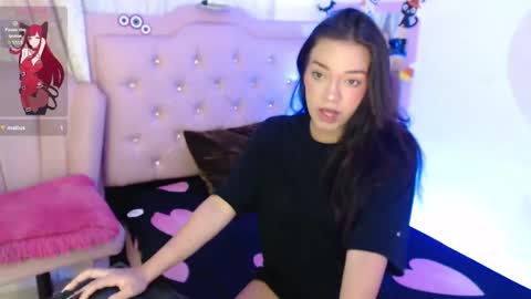 Snapshot of beauty_lana18 chatting on 10-27-25, 11:20 lana online show from 10-27-25, 11:20