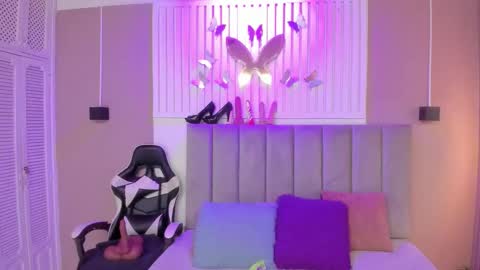 Chantall online show from 02-24-26, 03:26