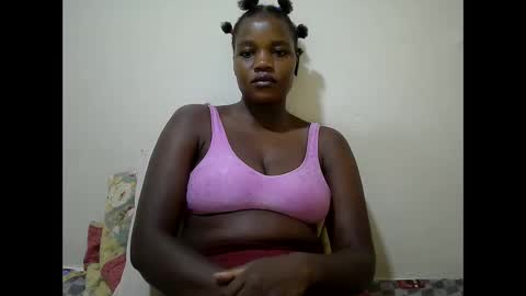 beauty_nina1 online show from 11-18-25, 10:25