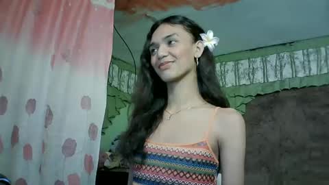 Snapshot of beautyhotasia123 chatting on 12-19-24, 12:13 beautyhotasia123 online show from 12-19-24, 12:13