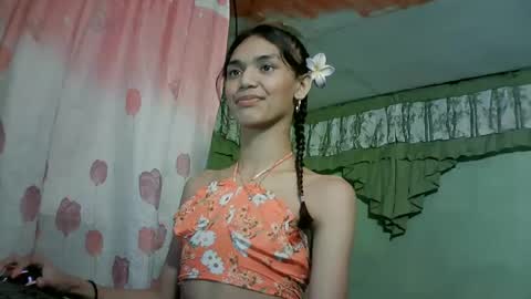 Snapshot of beautyhotasia123 chatting on 12-20-24, 06:08 beautyhotasia123 online show from 12-20-24, 06:08