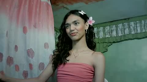 Snapshot of beautyhotasia123 chatting on 12-21-24, 03:42 beautyhotasia123 online show from 12-21-24, 03:42