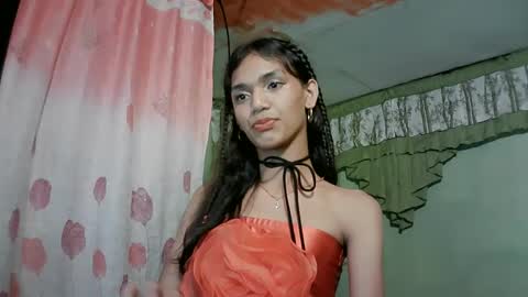 Snapshot of beautyhotasia123 chatting on 12-24-24, 08:05 beautyhotasia123 online show from 12-24-24, 08:05