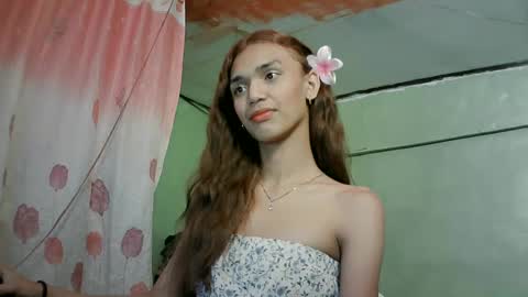 Snapshot of beautyhotasia123 chatting on 01-28-25, 12:54 beautyhotasia123 online show from 01-28-25, 12:54