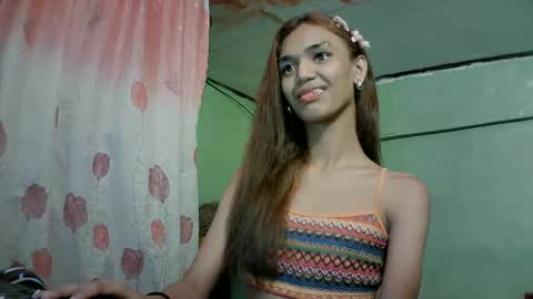 Snapshot of beautyhotasia123 chatting on 02-22-25, 03:36 beautyhotasia123 online show from 02-22-25, 03:36