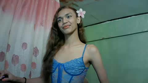 Snapshot of beautyhotasia123 chatting on 03-03-25, 05:39 beautyhotasia123 online show from 03-03-25, 05:39