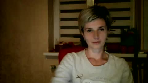 Snapshot of beautyksenia chatting on 06-18-26, 08:13 BeautyKsenia online show from 06-18-26, 08:13
