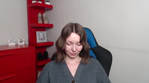 Zoe online show from 01-21-25, 01:11