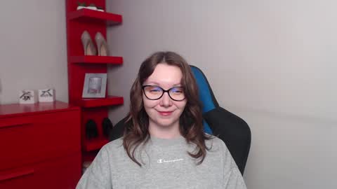 Zoe online show from 03-07-25, 06:35