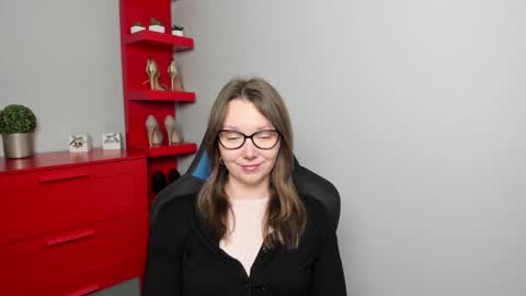 Zoe online show from 10-07-25, 05:37