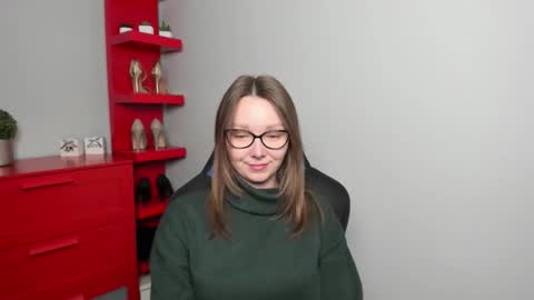 Zoe online show from 10-28-25, 06:50