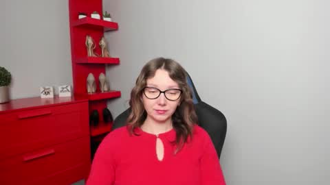 Zoe online show from 11-03-25, 06:36