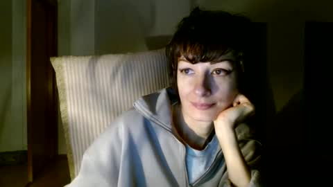 Raluca online show from 12-29-24, 05:33