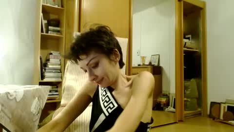 Raluca online show from 03-06-25, 06:59