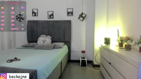 Marzhie online show from 10-23-25, 02:38