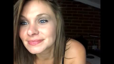 Snapshot of becky2994 chatting on 12-13-24, 04:33 BECKY BOO online show from 12-13-24, 04:33